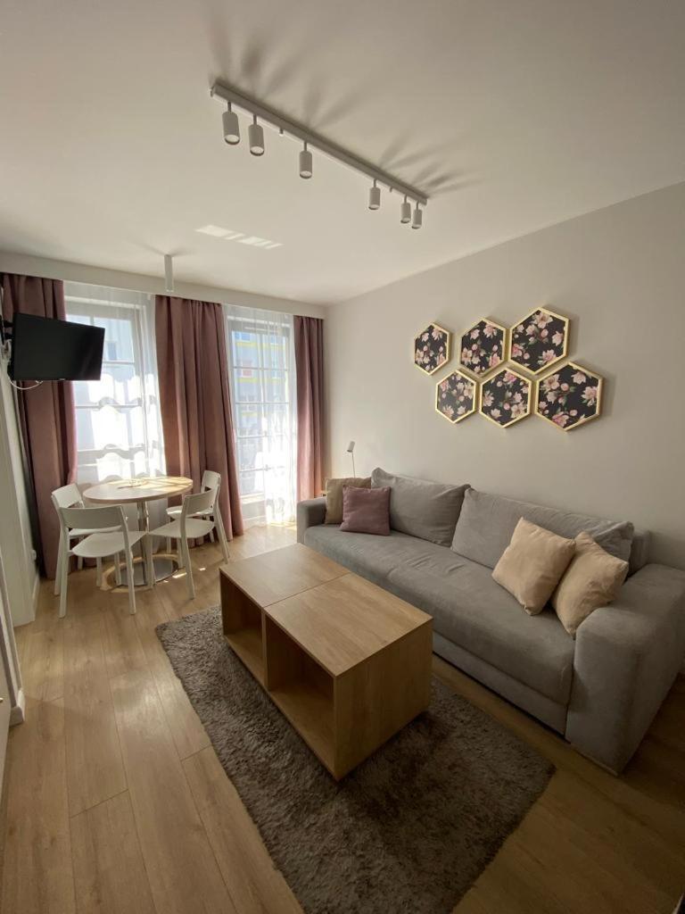 Margaret Apartament ชวีโนวิชแจ ภายนอก รูปภาพ